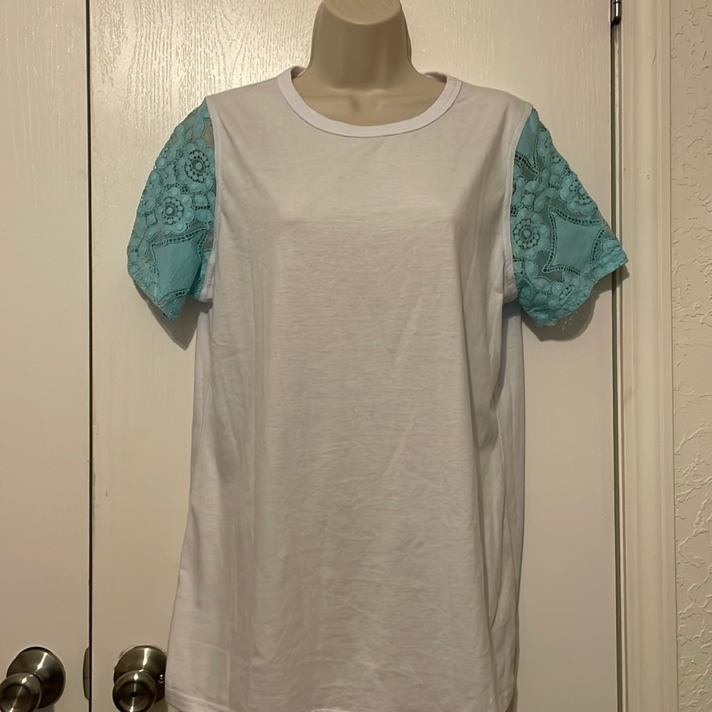 & white tee with lace sleeves